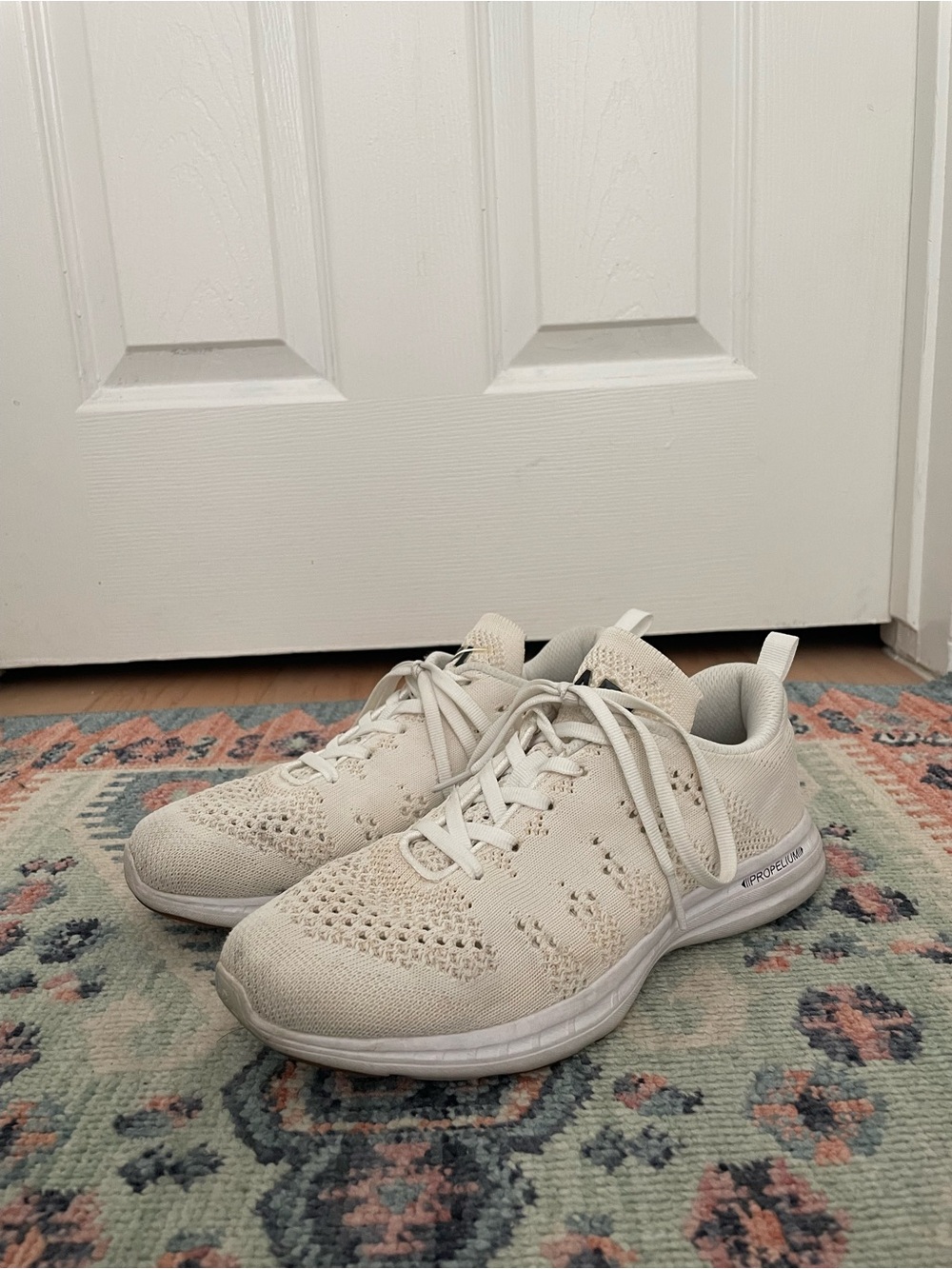 APL Women’s TechLoom Pro White